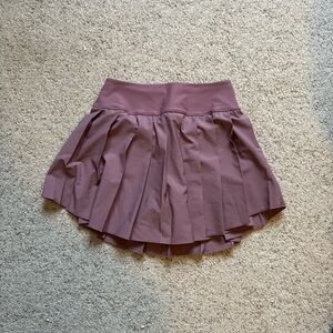 Old Navy Active Mauve Pleated Skirt